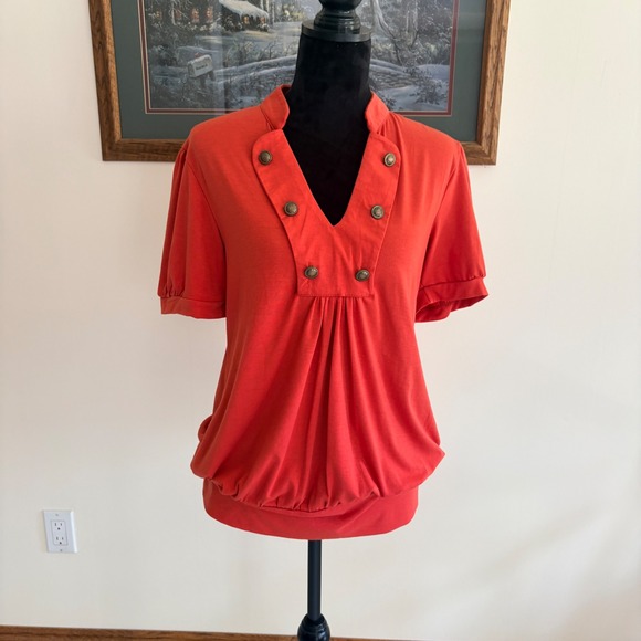 L8tr Tops - L8tr Bubble Hem Top Womens XL Red Split Neck Crest Button Short Sleeve Knit